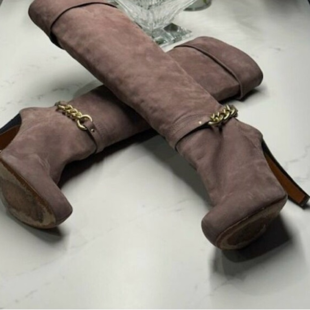 Tan Heeled Boots with Gold Hardware